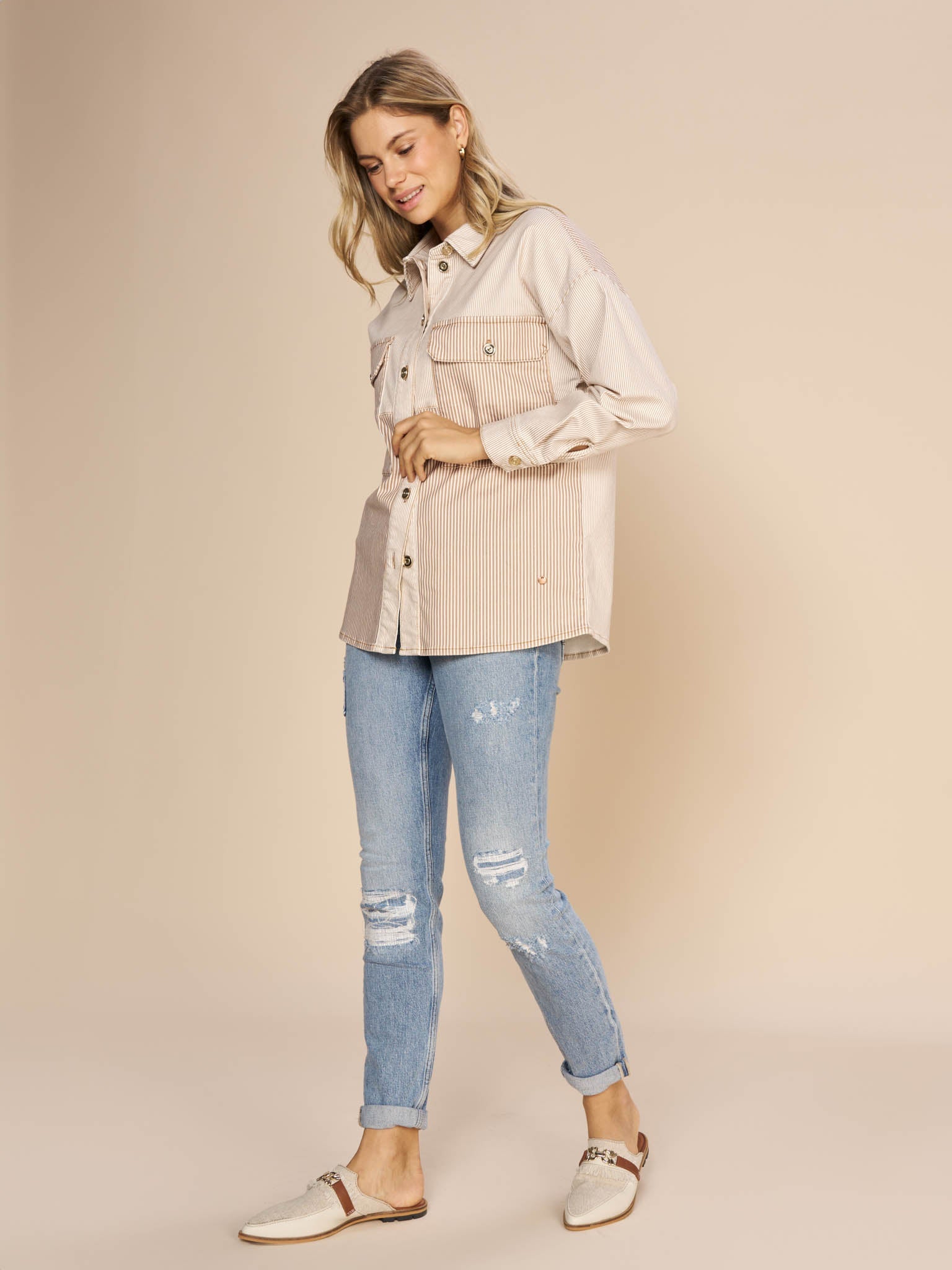 Modelshot / Blue / Detail